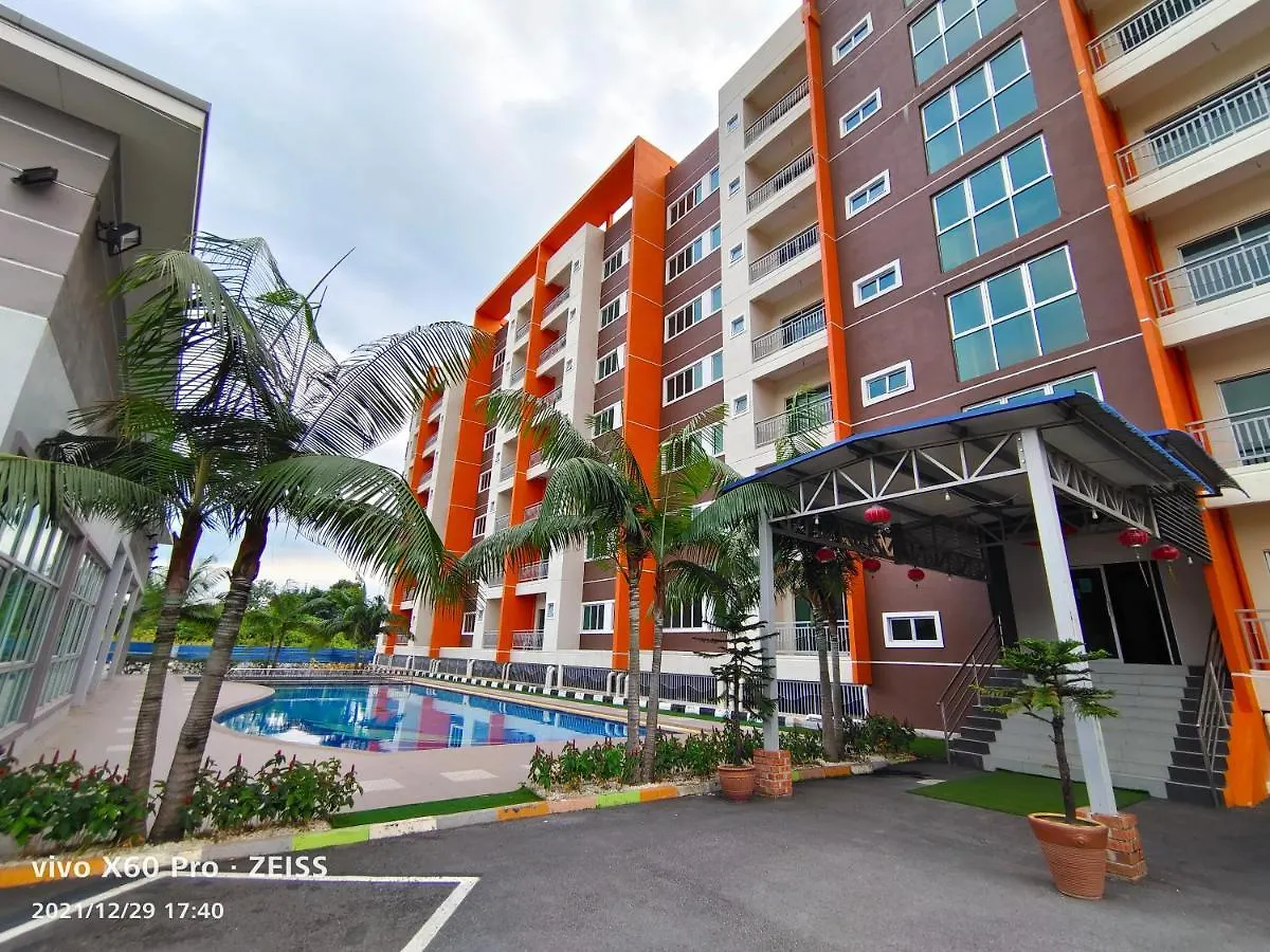 Pavilionvillie M1T572 By Irainbow Ipoh 0*,  Malaysia