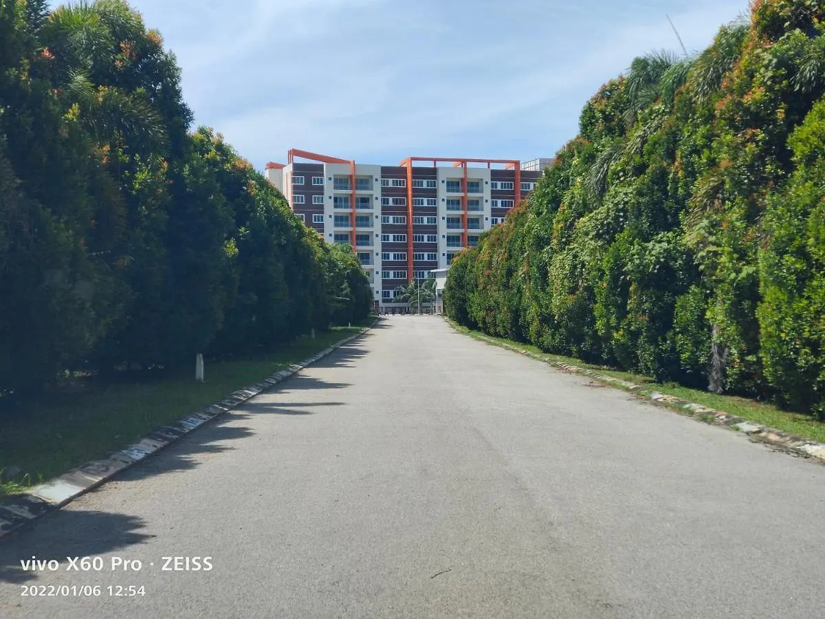 Pavilionvillie M1T572 By Irainbow Ipoh 0*,  Malaysia